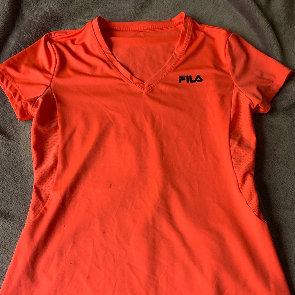 Fila workout shirt